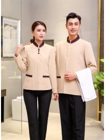 保潔服女式三?？勰惺揭涣？?米黃